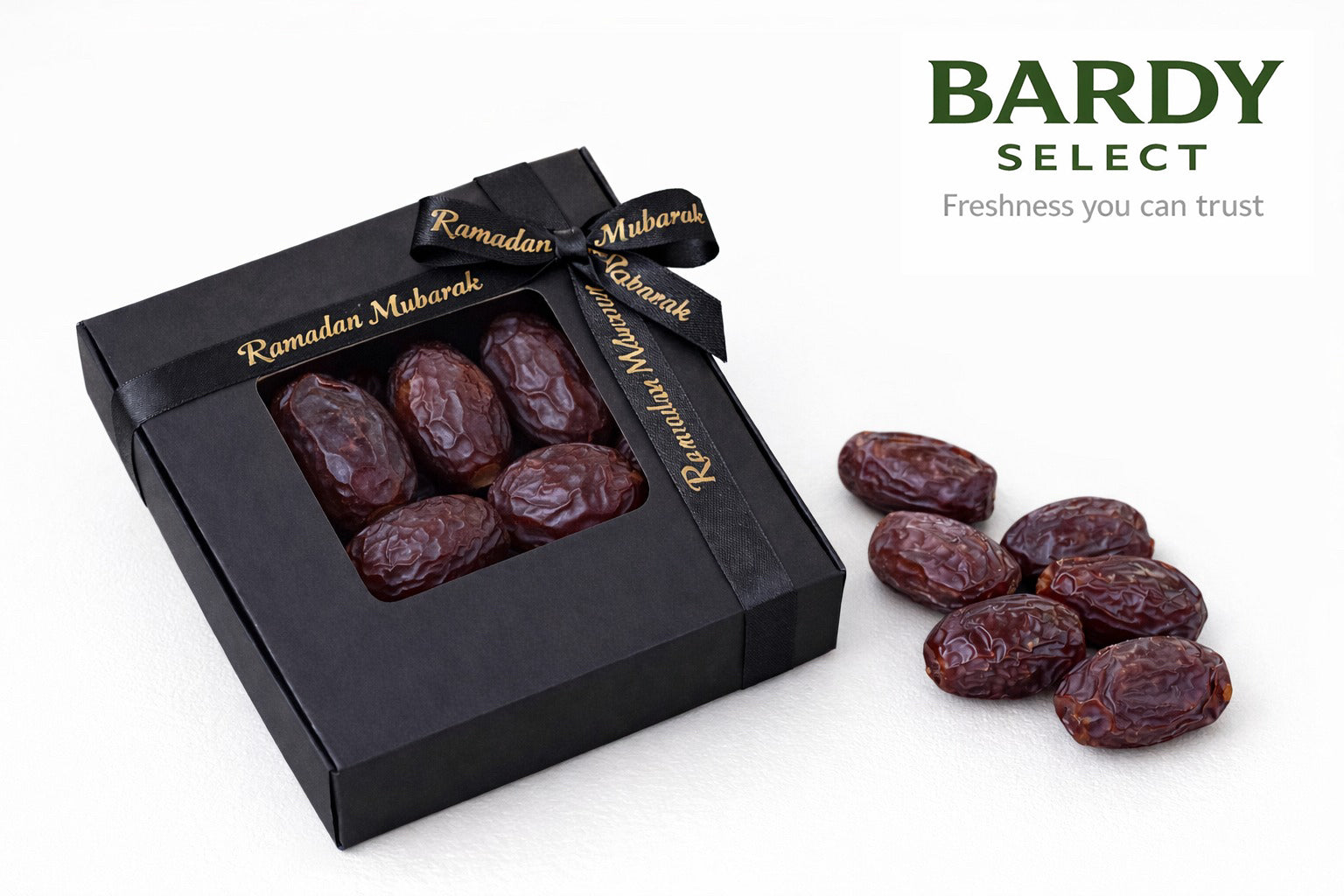 Ramadan Mubarak Medjool Dates Gift Box